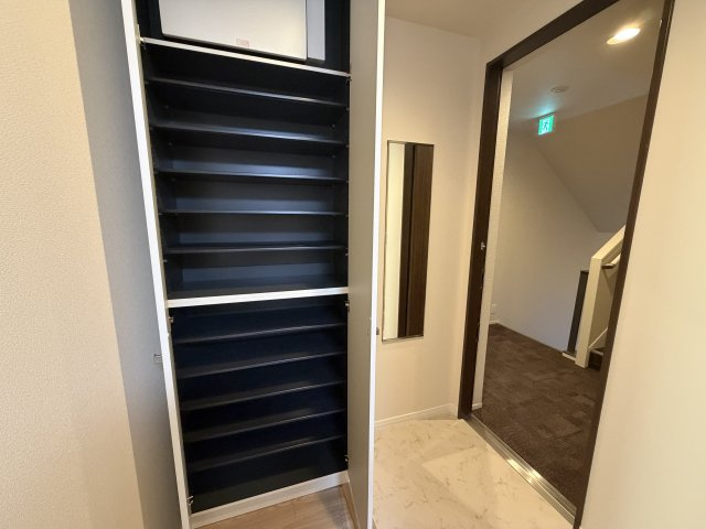 マリンハイツ南の収納