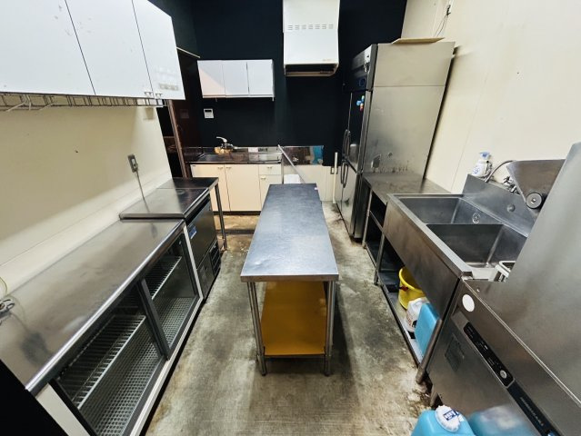 御幸本町貸店舗のキッチン