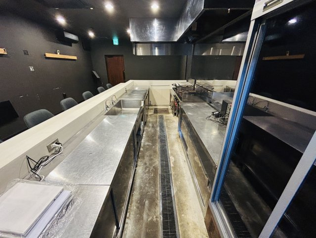 御幸本町貸店舗のキッチン