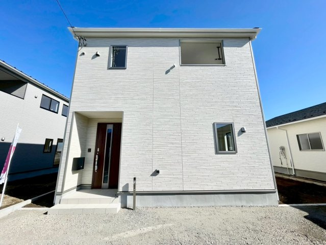 耐震等級３！ご成約プレゼント対象物件！の外観|完成済み物件！いつでも見学可能です♪お問合せは＜Tel 026-477-7419＞まで♪　４号棟