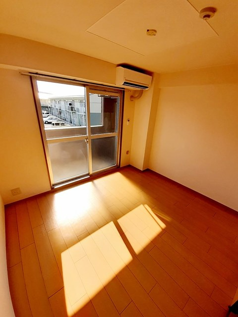 ウエスト　カレントの居間・リビング|居室・リビング