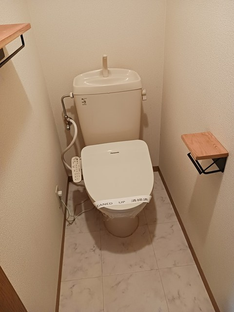 ウエスト　カレントのトイレ|トイレ