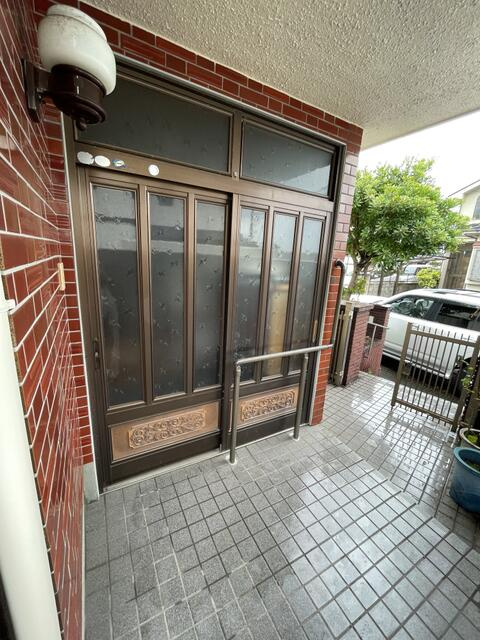 【玄関】