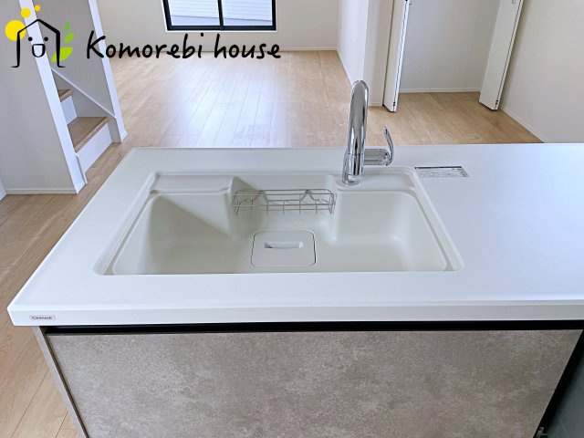 さいたま市大宮区天沼町　15期　新築一戸建て　ケイアイグレース　02のキッチン|26.1.29撮影済み