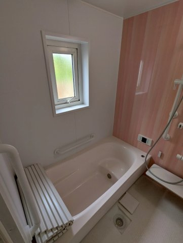 若葉4丁目　店舗付き中古住宅の浴室