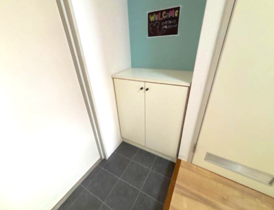 【玄関】 | ルミエール・マゴジ1
