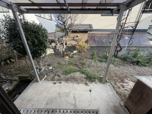 広島市安佐南区長束西４丁目の一戸建てのバルコニー