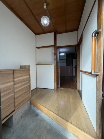 広島市安佐南区長束西４丁目の一戸建ての内装