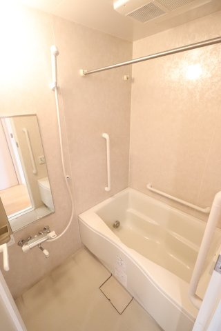 アルテール湘南の浴室|他号室の参考写真です。