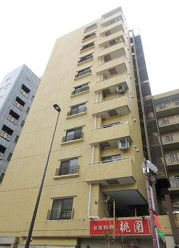 ライオンズマンション鶯谷第３の外観