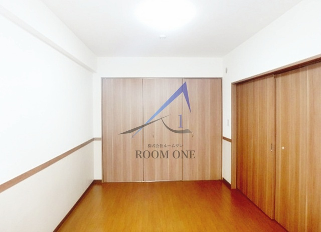 ウィステリア　ヒルズ　ナカムラ