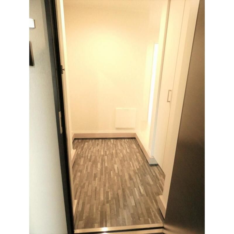 ノルデランテ篠崎の玄関