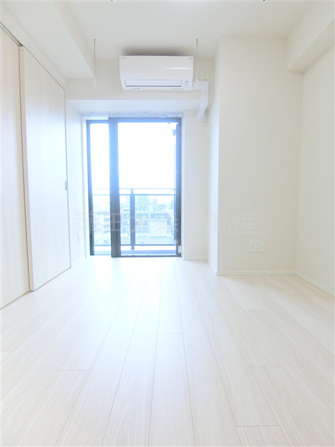 コンフォリア・リヴ西蒲田の居間・リビング|DK8.3帖　ダイニングキッチン