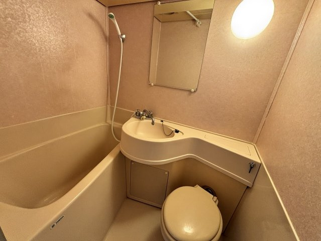 メゾン・ド・ノア天神町の浴室