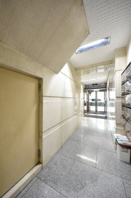 【エントランス】 | 歩8番館