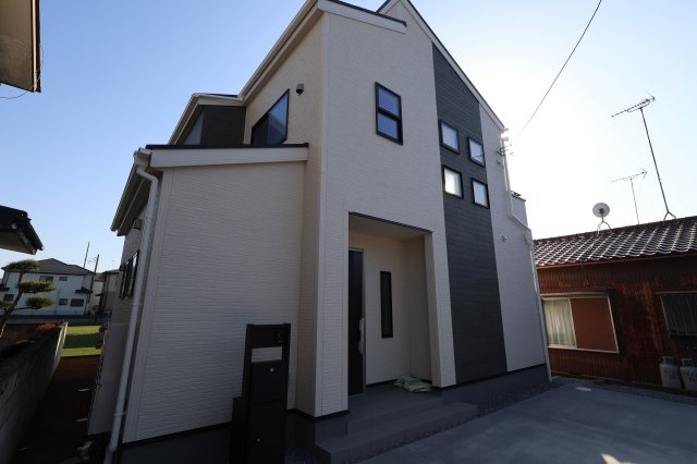 《仲介手数料無料》上尾市大字上1140-5(全1戸)新築一戸建てリーブルガーデン