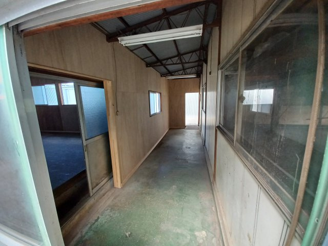 滑川町福田302-1倉庫の内装