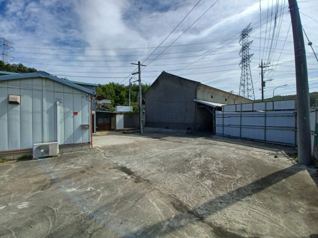 滑川町福田302-1倉庫の駐車場