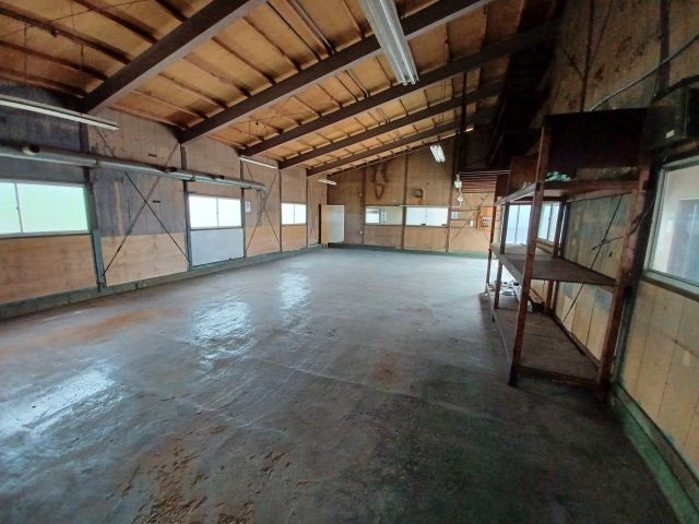 滑川町福田302-1倉庫の内装