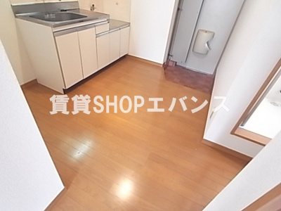 【居間・リビング】 | ルミエール大久保 | 居間です