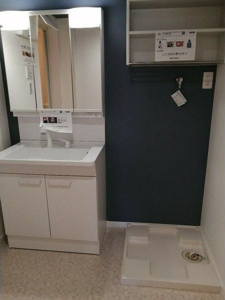 あんしん+衣摺08-7002の洗面所