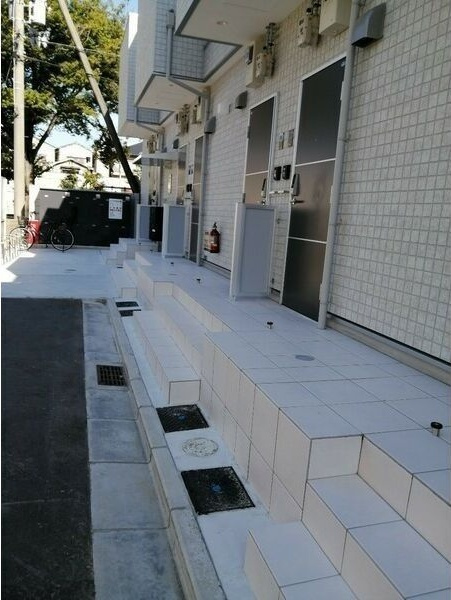 あんしん+衣摺08-7002のロビー