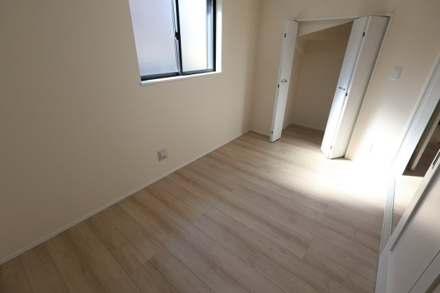 《仲介手数料無料》見沼区堀崎町579-3(全1戸)新築一戸建てハートフルタウンの洋室