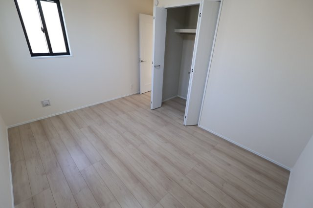 《仲介手数料無料》見沼区堀崎町579-3(全1戸)新築一戸建てハートフルタウンの洋室