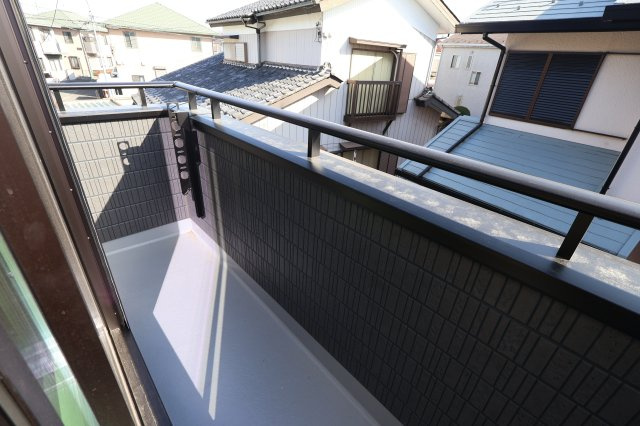 《仲介手数料無料》見沼区堀崎町579-3(全1戸)新築一戸建てハートフルタウンのバルコニー