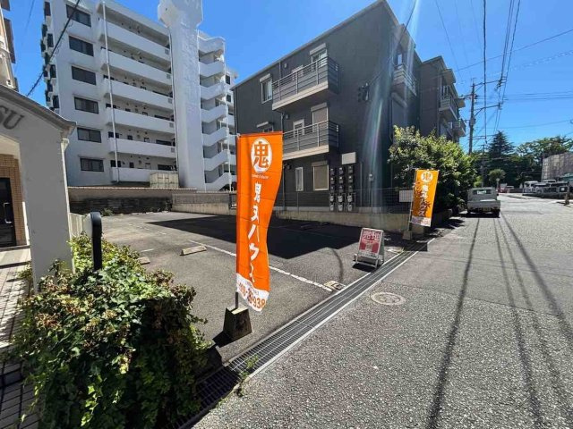 鷹の巣二丁目の前面道路含む現地写真|現地（2026年7月27日）撮影
