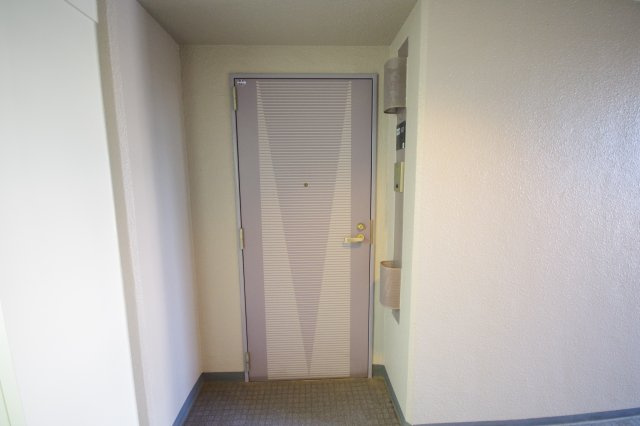 宇都宮プラザA棟　５０１号　予約済の玄関