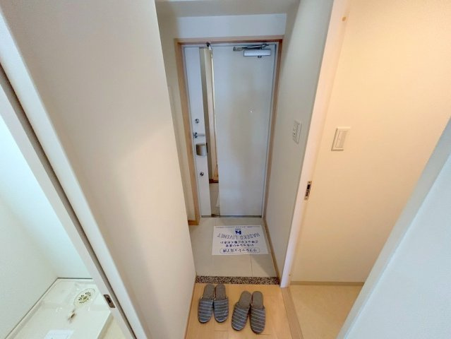 パークフラッツ新大阪の玄関