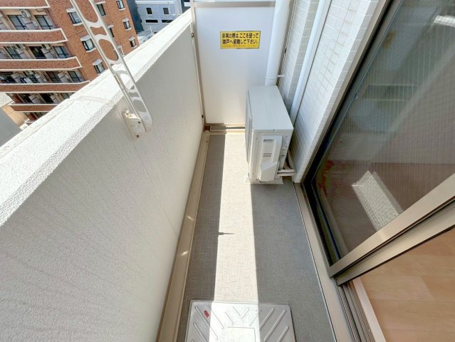 パークフラッツ新大阪のバルコニー