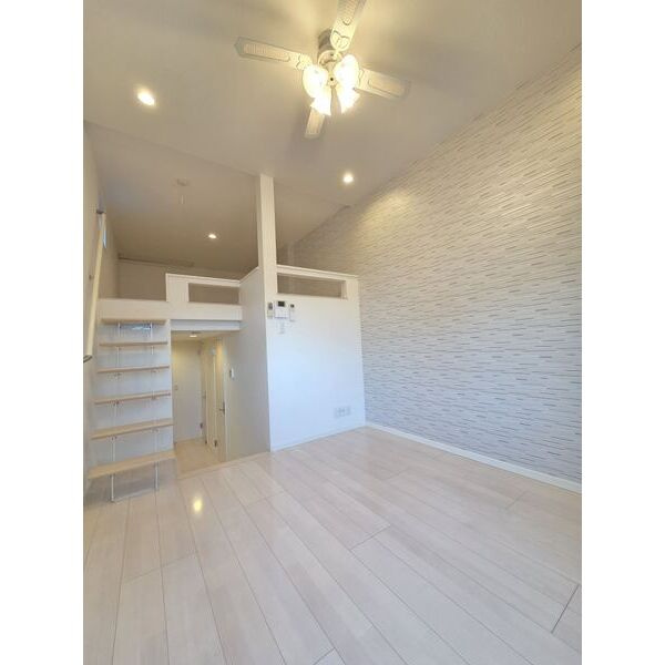 i-FLAG　名古屋市賃貸　仲介手数料無料の居間・リビング|※同シリーズ参考写真です