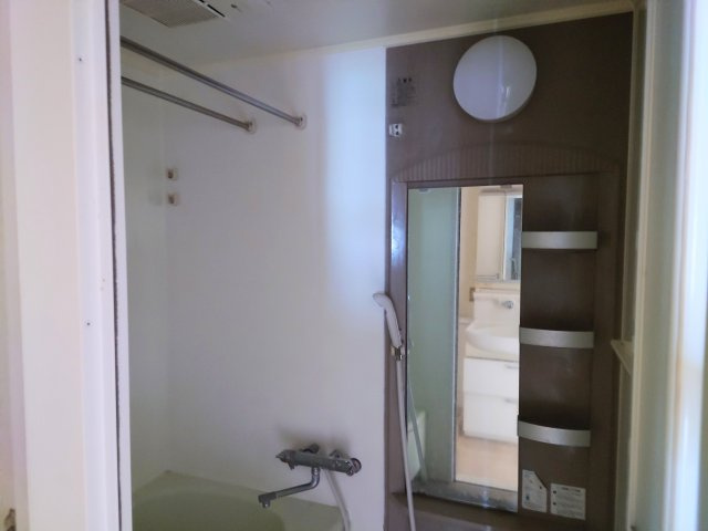 【浴室】の画像