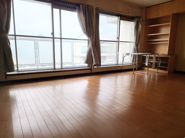 【居間・リビング】の画像