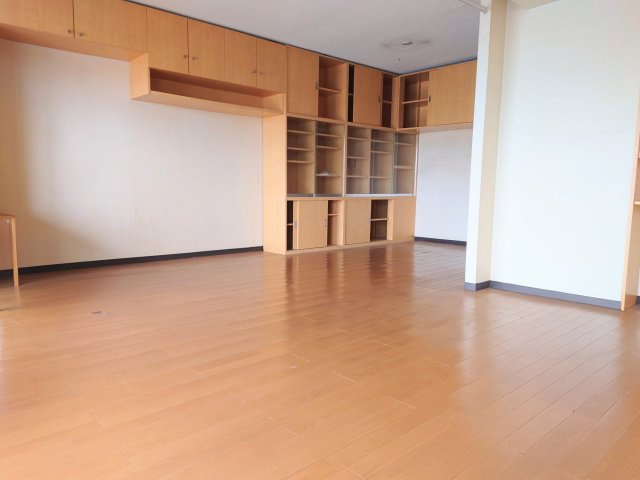 【居間・リビング】の画像