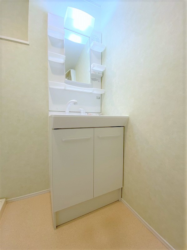 ＵＮＩＲ長田町（ウニール）の独立洗面台