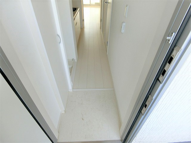 リブリ・武蔵野の玄関