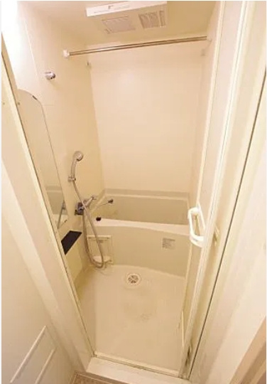 プレサンス塚本グランゲートの浴室