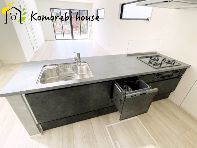 桶川市泉　6期　新築一戸建て　KEIAI GRACE　02のキッチン|きれいなキッチンです