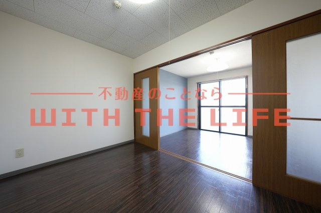 メゾン高野【キャッシュバック対象物件】の居間・リビング|リビングです