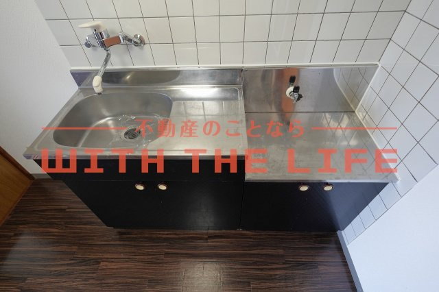 メゾン高野【キャッシュバック対象物件】のキッチン|きれいなキッチンです