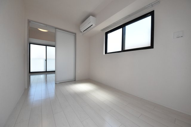 プレディアコート本町の寝室