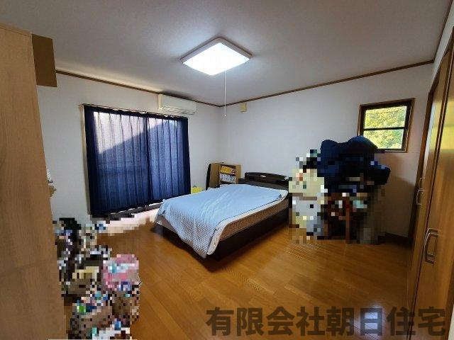 【洋室】 | 東岩坂中古戸建 | 2F洋室