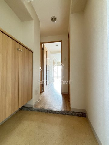 イグレック南本町の玄関|同マンション別部屋：参考写真