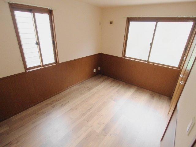 ウイングMISAWA VIの居間・リビング