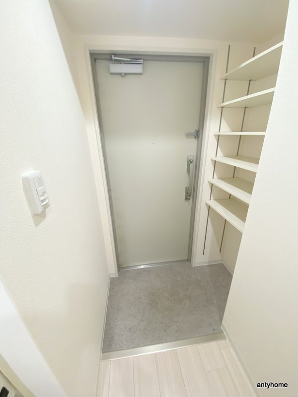 シャトー・デ・シリウスの玄関