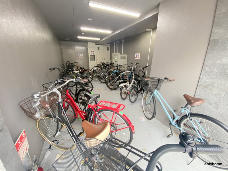 シャトー・デ・シリウスの駐車場