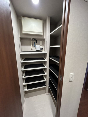 【玄関】 | ルネ神田和泉町 | ゆったりとした玄関です